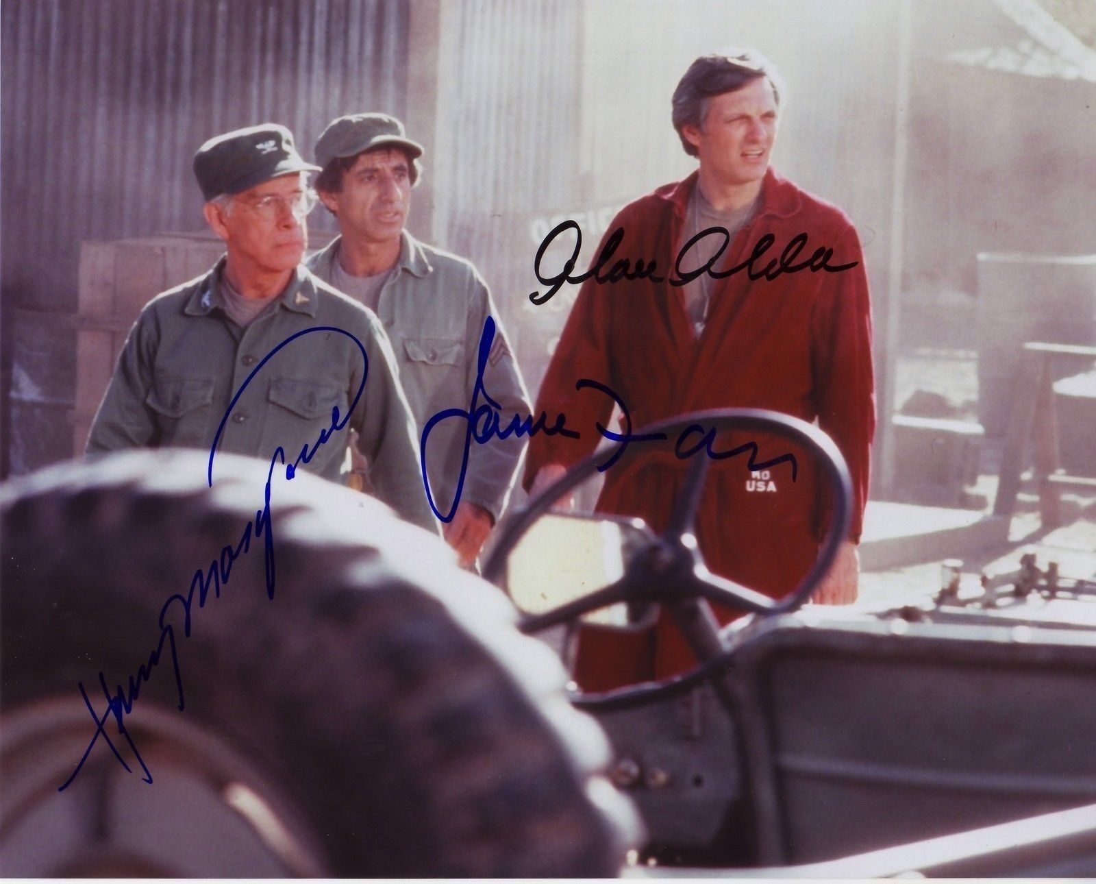 MASH CAST AUTOGRAPH SIGNED PP Photo Poster painting POSTER