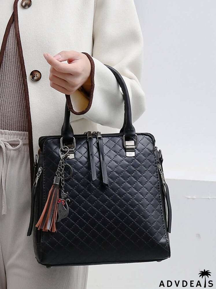 4pcs Tassel Decor Quilted Top Handle Bag Set