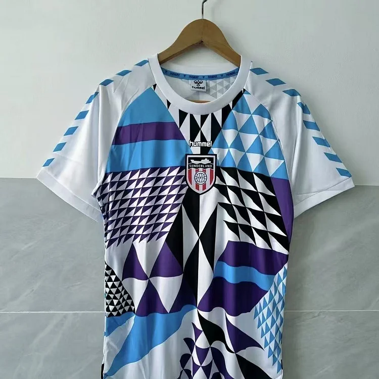Fans Version 2025-2026 Sunderland Hummel Retro Remix Matchday Shirt