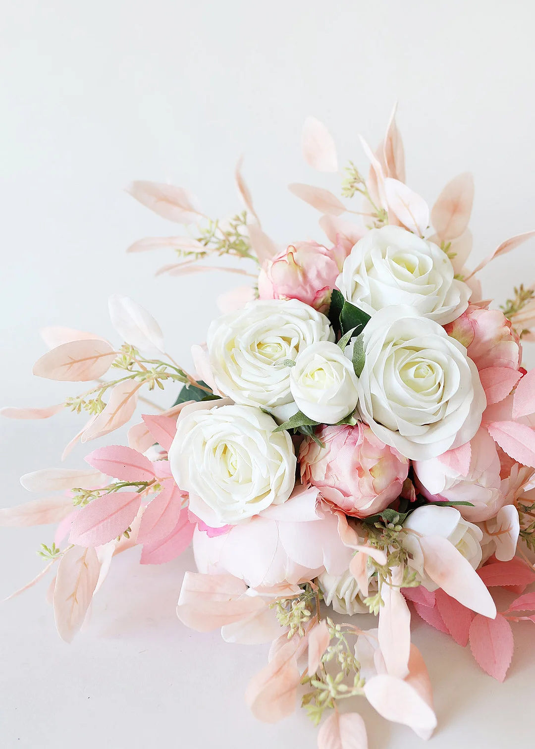 Fake Seeded Eucalyptus Leaves in Blush - 18"