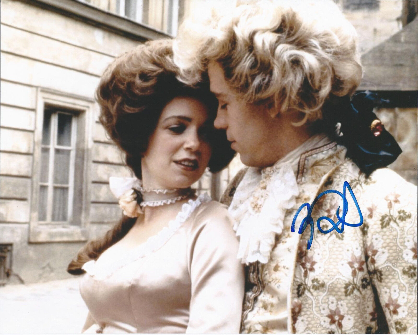 MEG TILLY SIGNED AUTHENTIC 'AMADEUS' THE BIG CHILL 8X10 Photo Poster painting w/COA ACTRESS