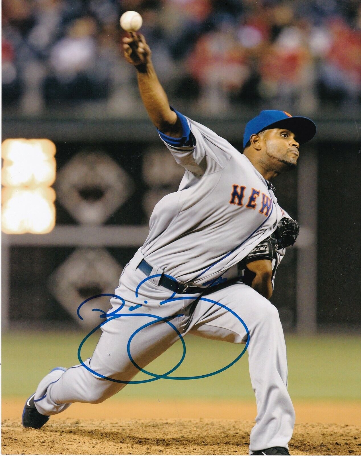 RAMON RAMIREZ NEW YORK METS ACTION SIGNED 8x10