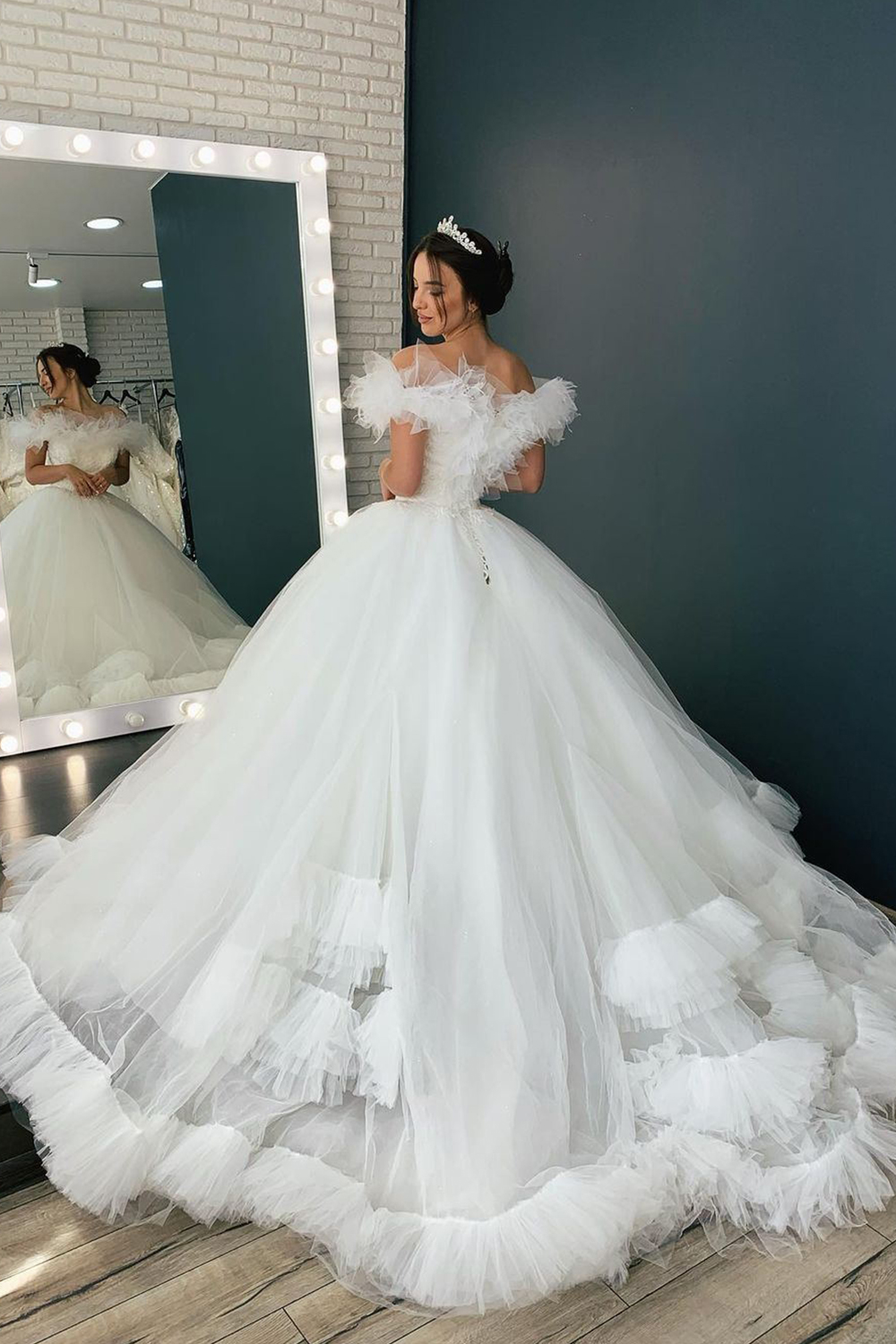 Daisda Pleated Off The Shoulder Ball Gown Wedding Dress With Tulle Ruffles
