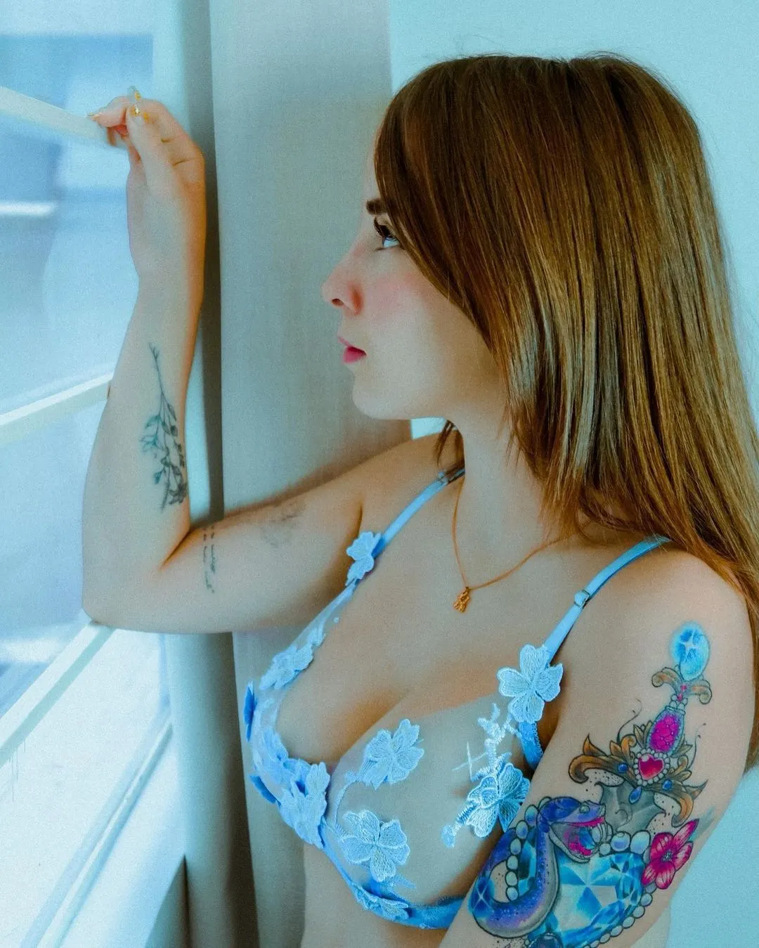 Billionm Sexy Lace Lingerie Set Floral See Through Bra Panty Nightwear Transparent Pink Underwear Women Embroidery Sheer Under Wear Sex