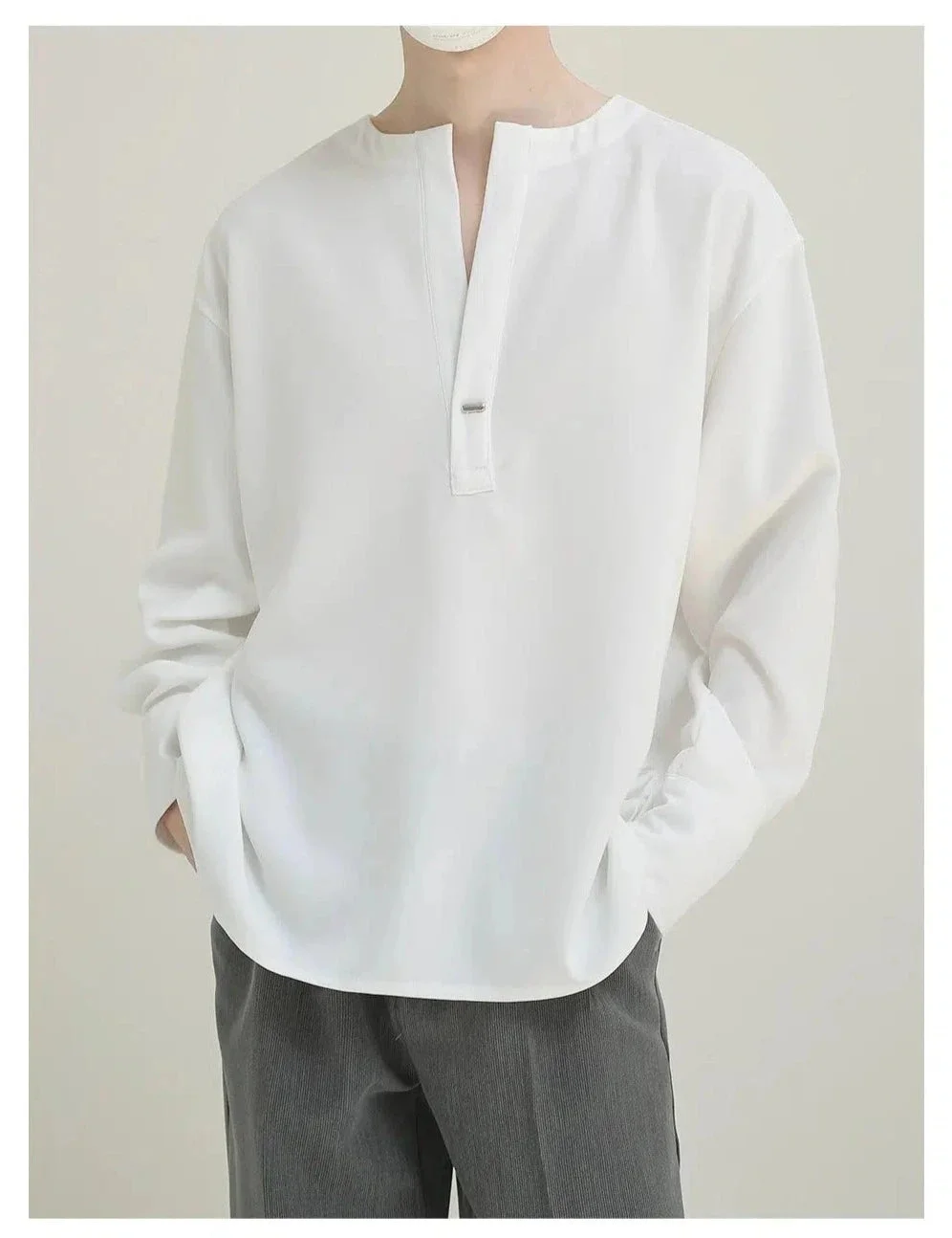 Aonga Y-neck Long-sleeved Shirt