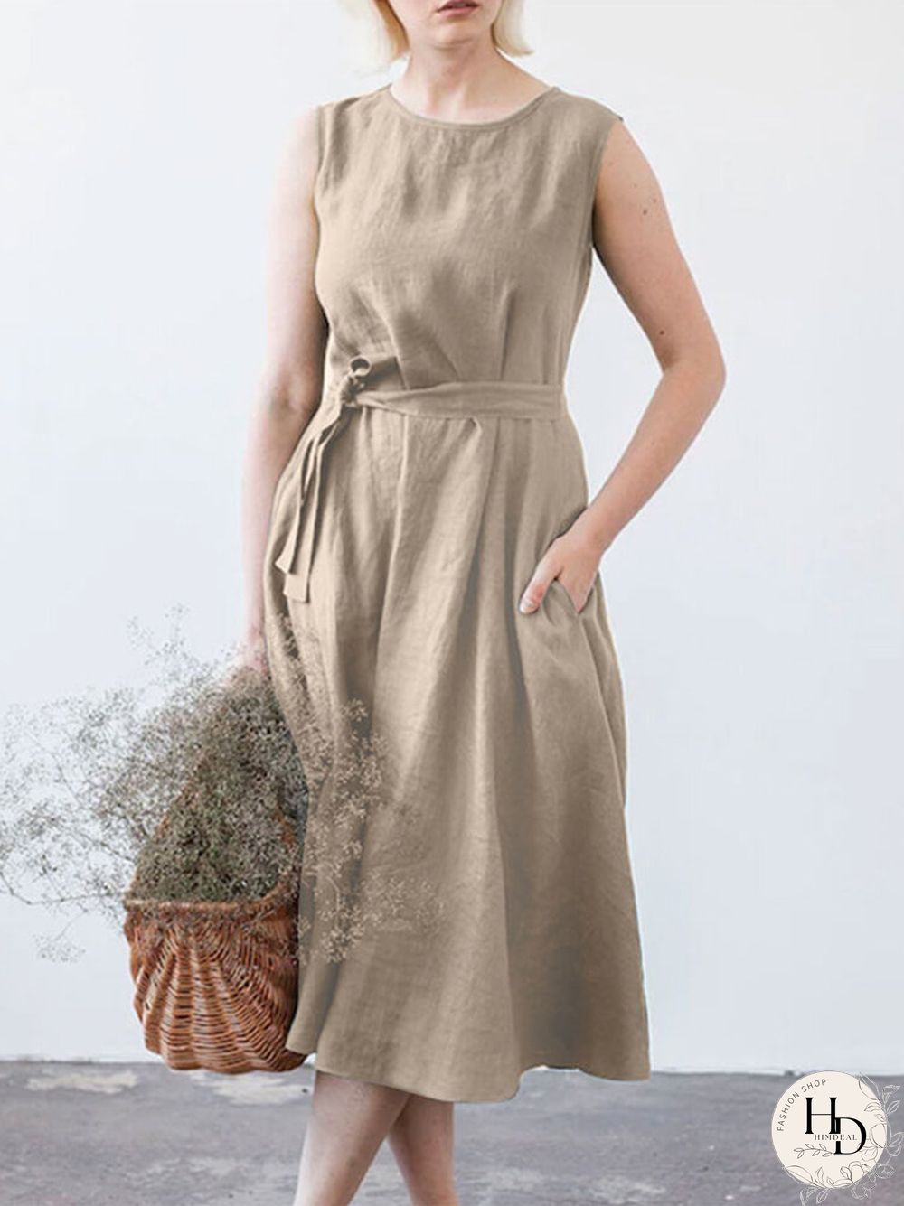 Solid Sleeveless Pocket Crew Neck Dress with Belt