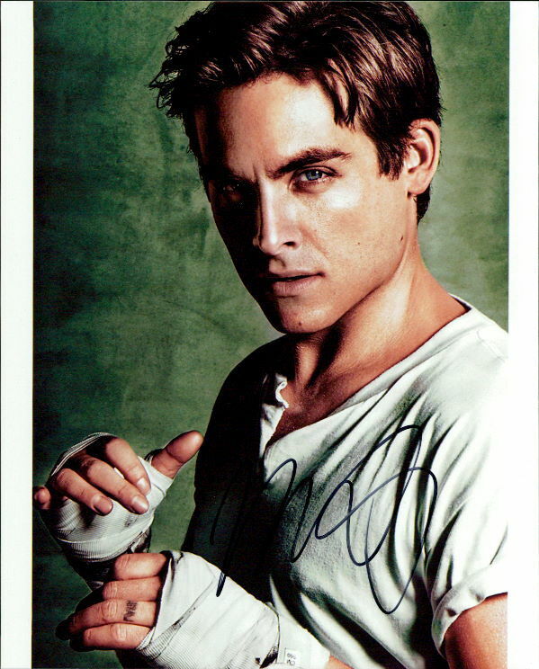 Kevin Zegers signed 8x10 Photo Poster painting