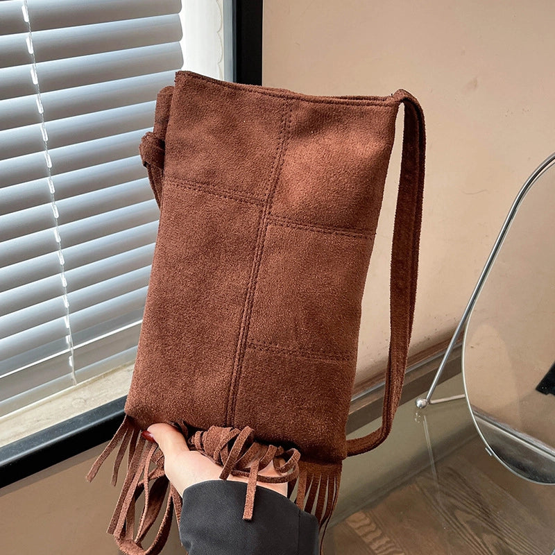 Women’s Suede Solid Color Classic Style Tassel Square Zipper Shoulder Bag