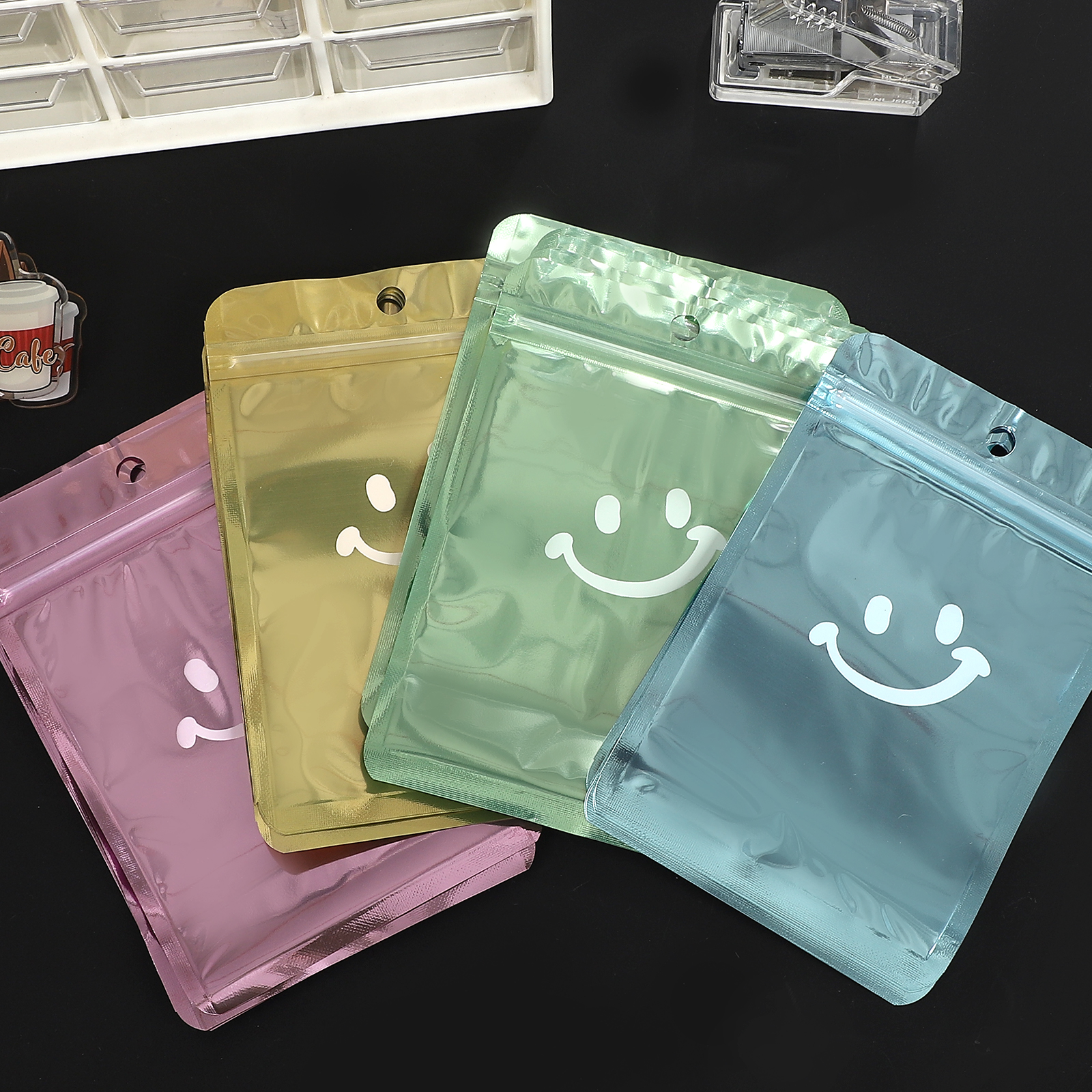 지퍼백 - 50개입/세트, 다채로운 만화 웃는 얼굴 디자인의 보관용 가방