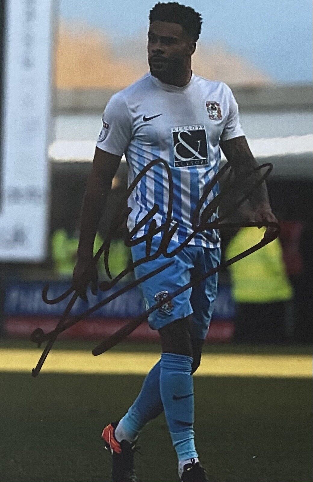 Jordan Willis Genuine Hand Signed Coventry City 6X4 Photo Poster painting