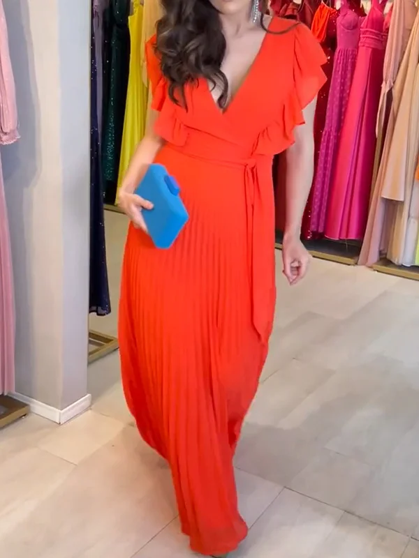 Trendy Deep V Pleated Maxi Dress