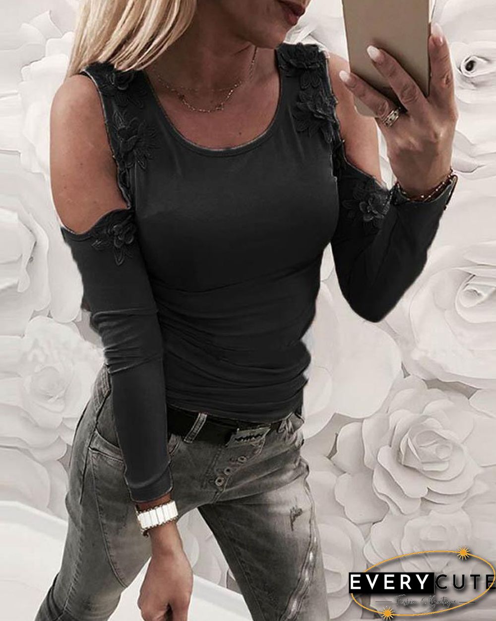 Round Neck Cut Out Sleeve Top P14419