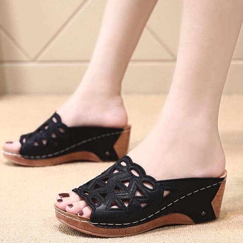 Summer Women Sandals Designer Shoes Woman Thick Sole Platform Sandals Woman Comfortable Ladies Sandals Beach Femmes Chaussures