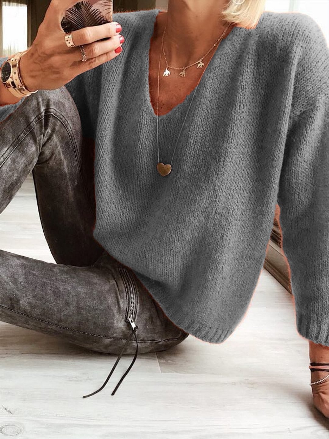 Woman Wool blend Casual V Neck Plain Sweater | EGEMISS