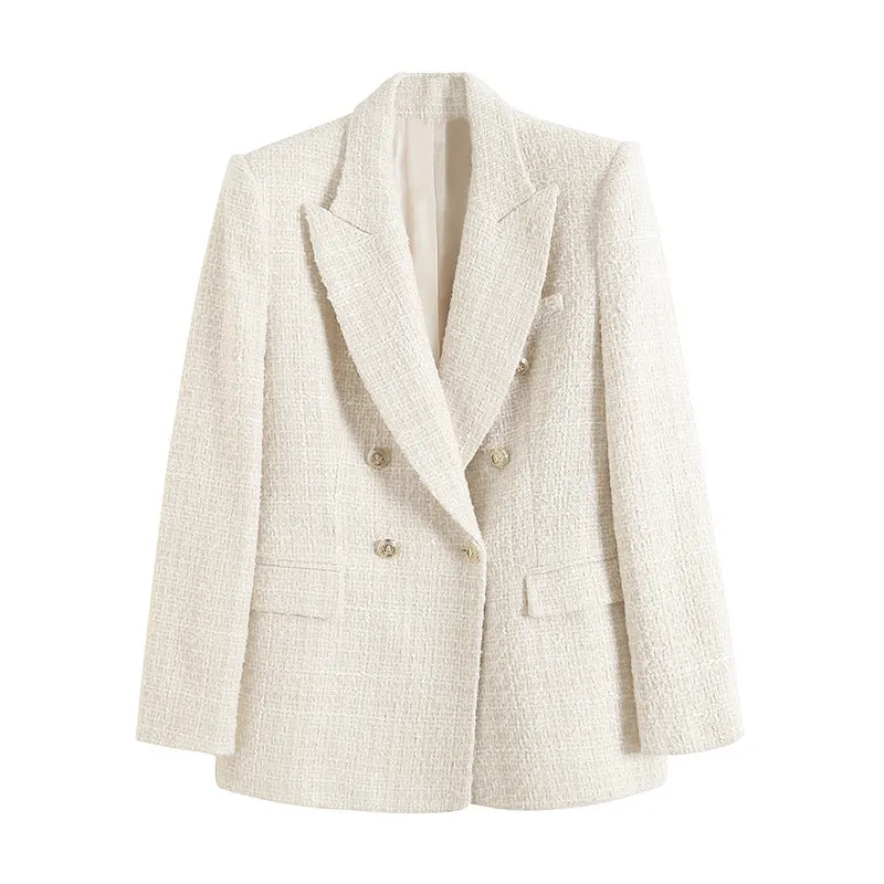 Elegant and Versatile winter garment