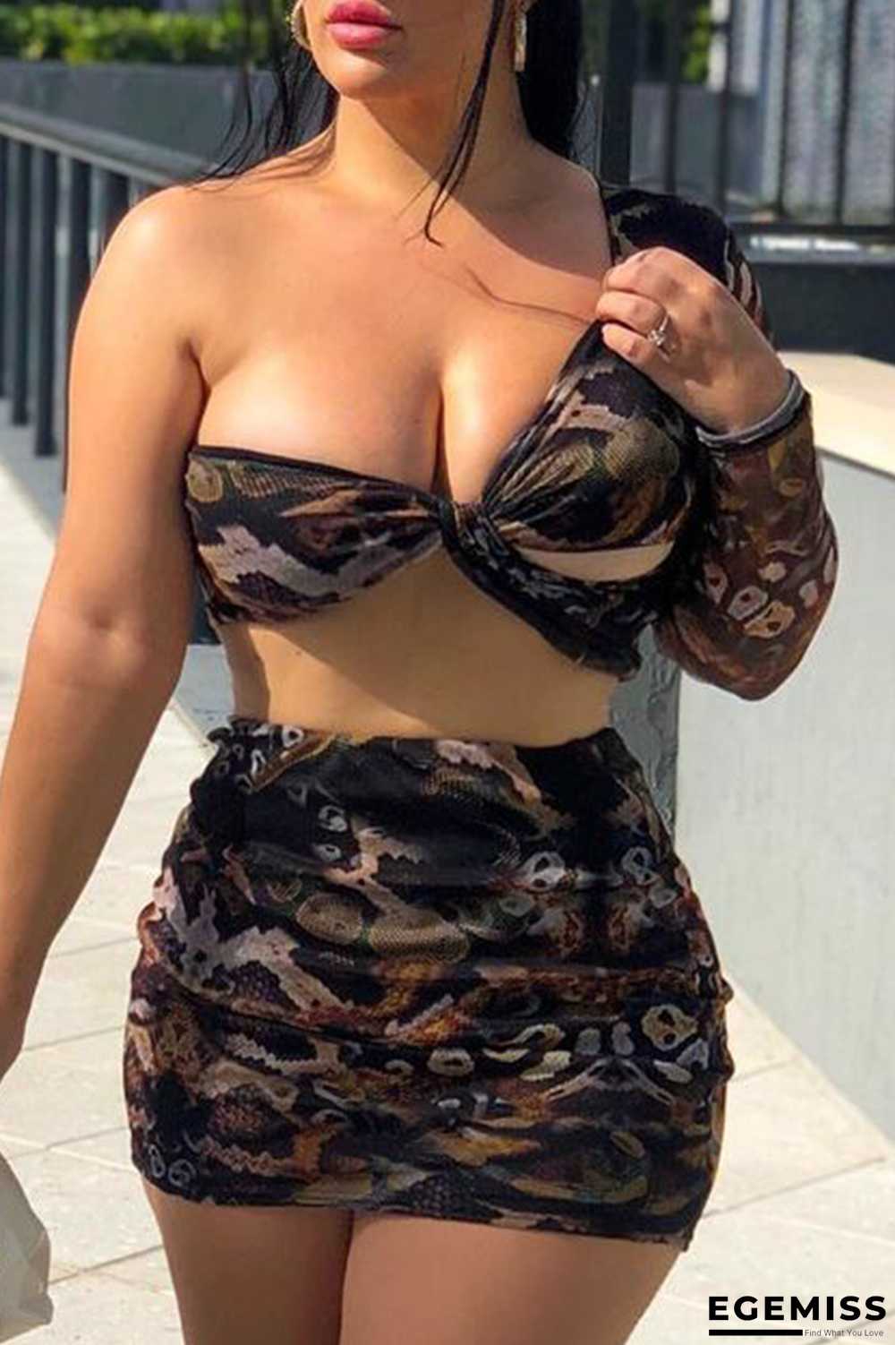 Black Sexy Print Patchwork One Shoulder Long Sleeve Two Pieces | EGEMISS
