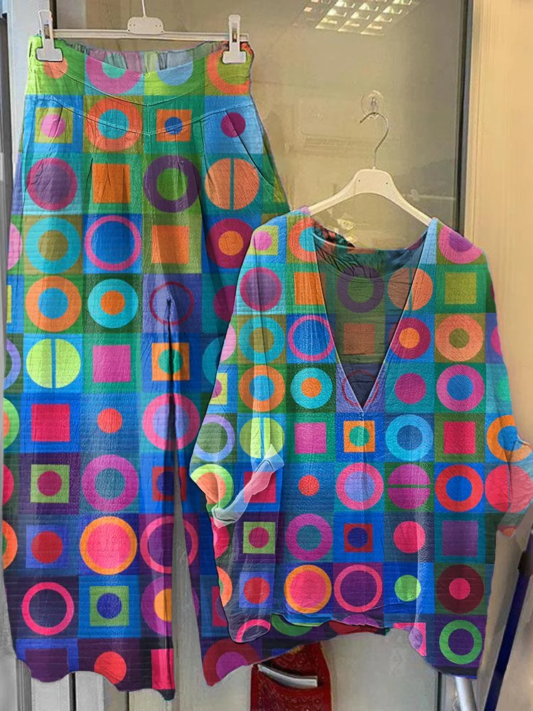 Women's Retro Abstraction Art Printed V-Neck Top Wide-Leg Pants Cotton Linen Suit