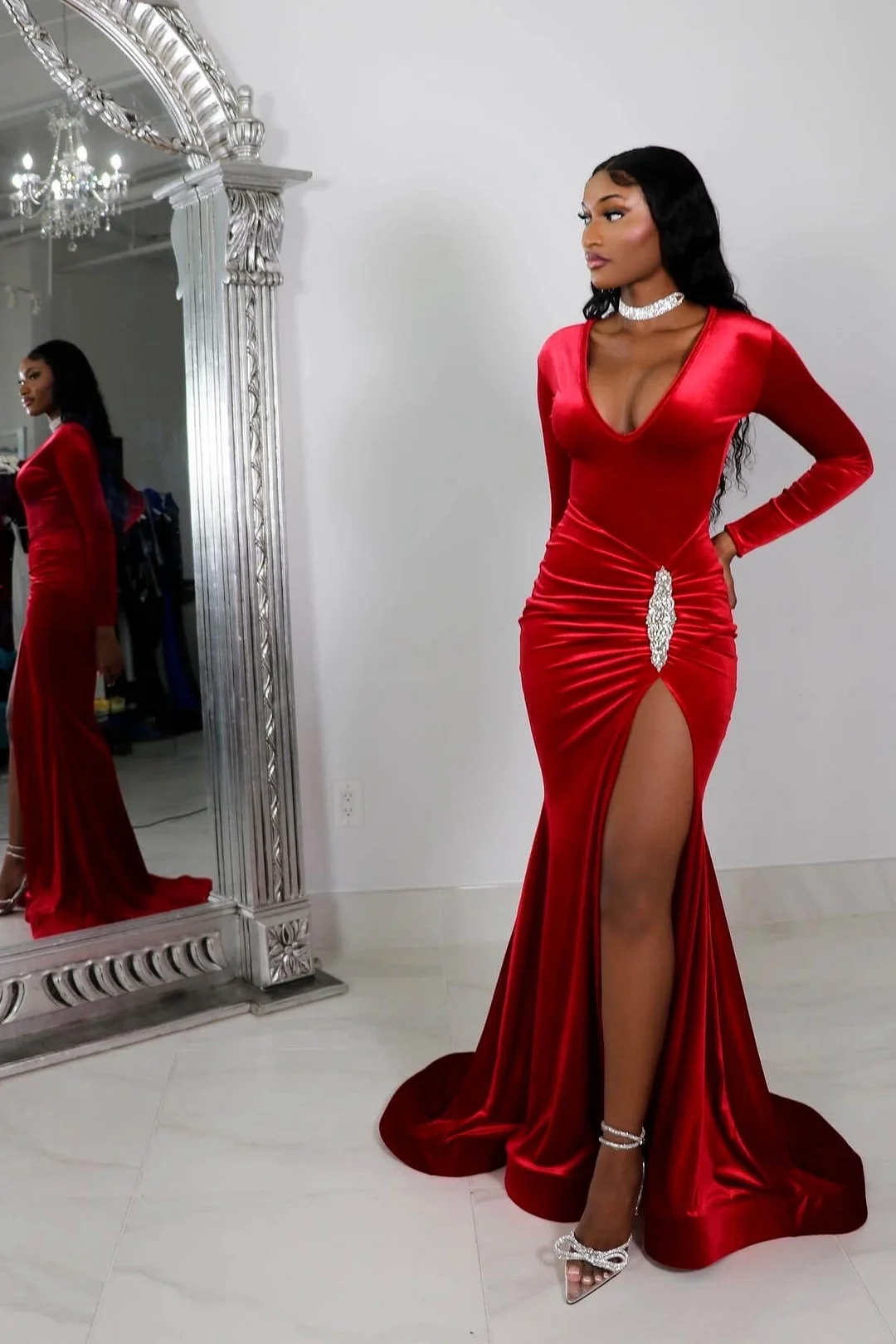 Red Prom Dress Long Sleeve Simple With High Slit Pleated YL0138
