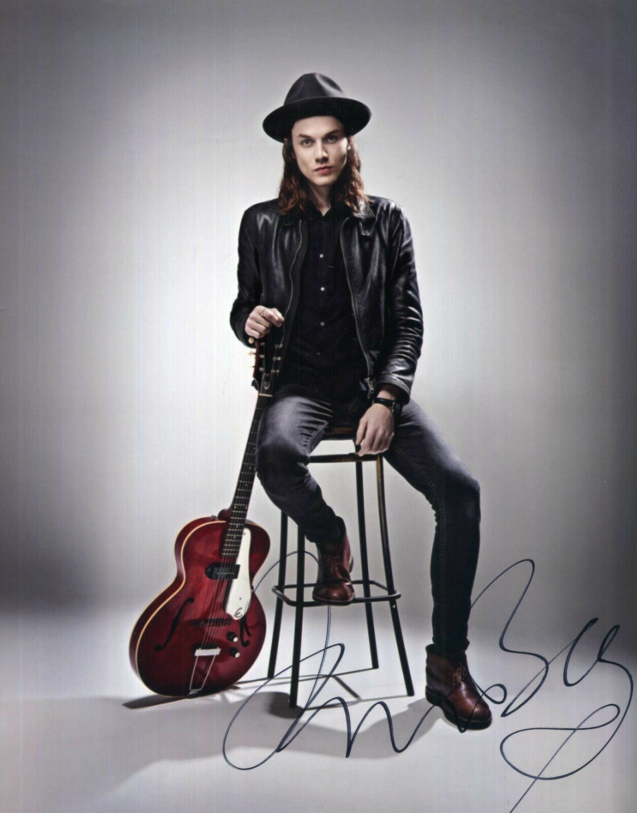 JAMES BAY Signed Photo Poster paintinggraph - Pop Singer - Preprint