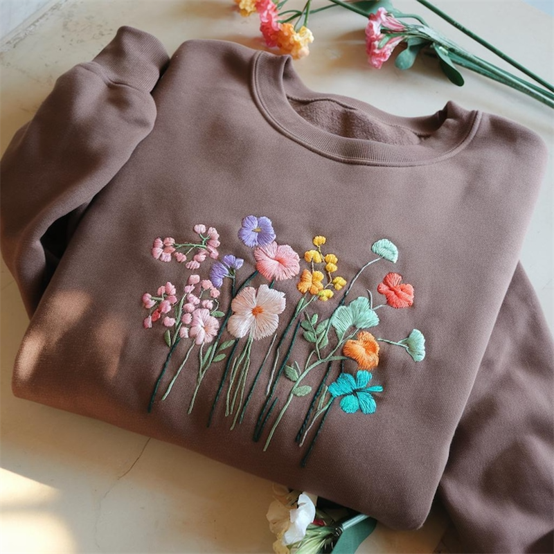 Floral Embroidered Sweatshirt wearshes