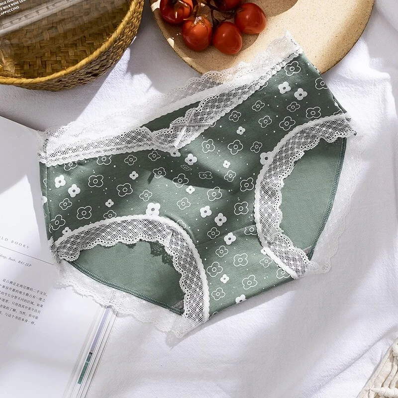 Billionm New Strawberry Girl Cotton Panties Women's Sexy Lace Mid-Waist Panties Sweet Cartoon Panties Ladies Triangle Panties