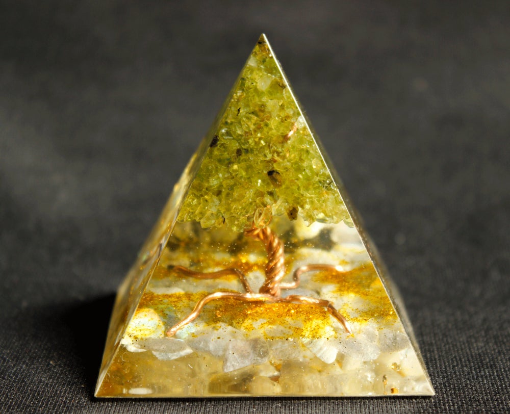 

Orgone Pyramid Chakra - Tree of Life, 501 Original