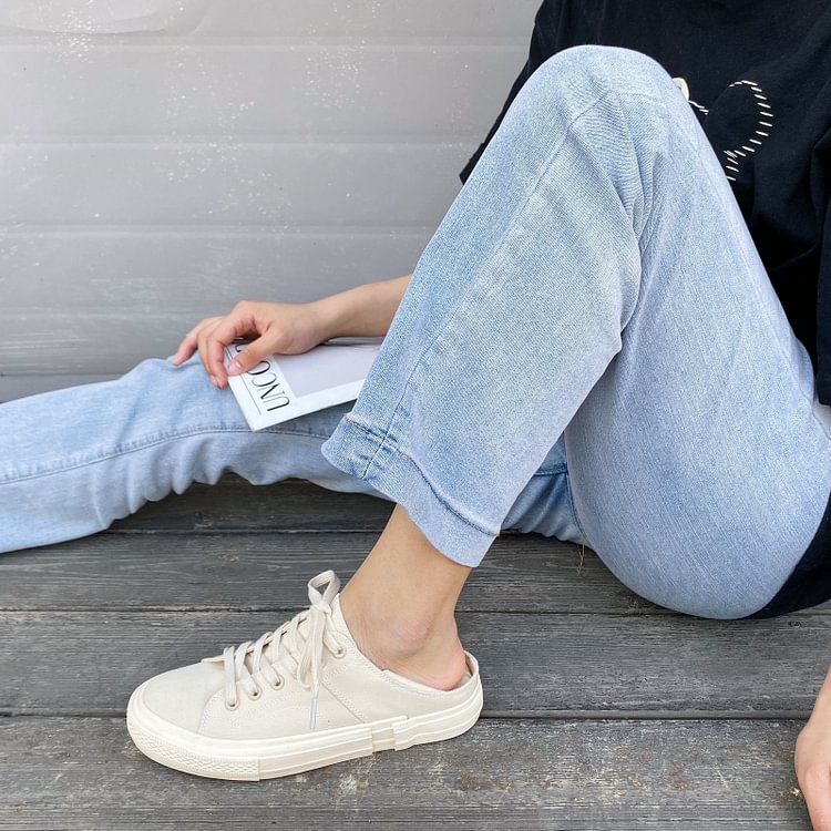 Women's Wide Square Toe Canvas Shoes