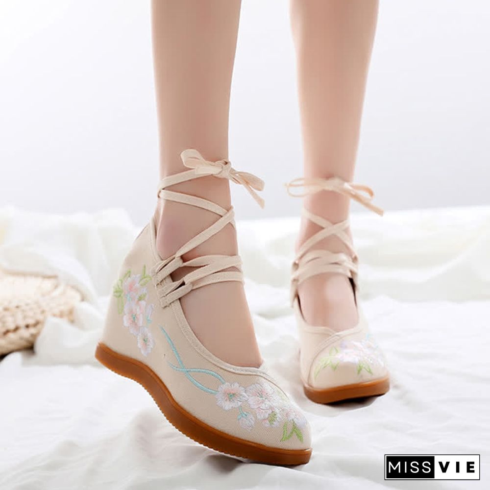Vintage Blossom Embroidery Lace Up Flats Shoes