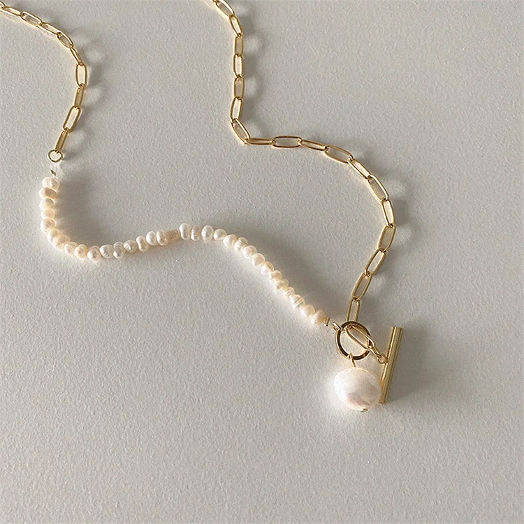 Irregular pearl necklace