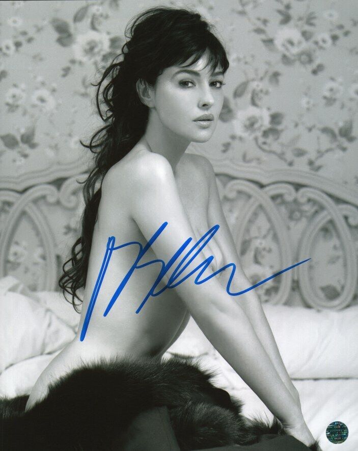 MONICA BELLUCCI Autographed Original 8x10 Photo Poster painting LOA TTM