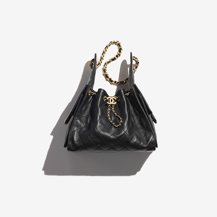 <p>Chanel</p>