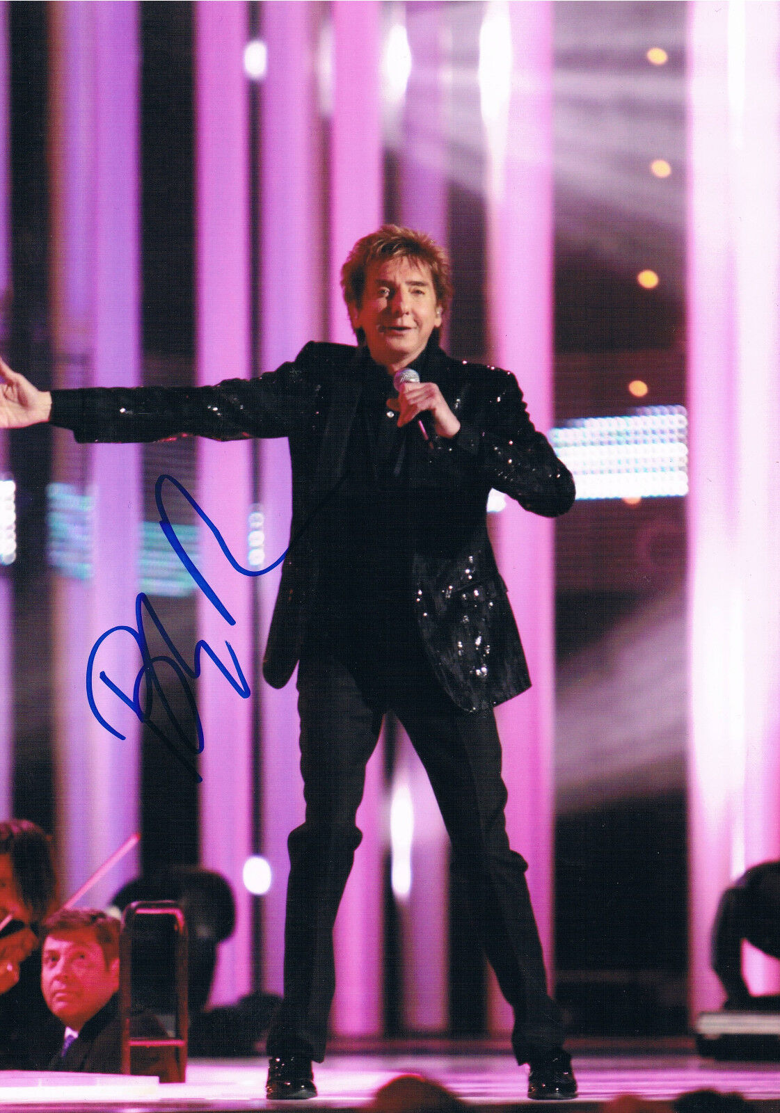 Barry Manilow 1943- genuine autograph Photo Poster painting 8x12