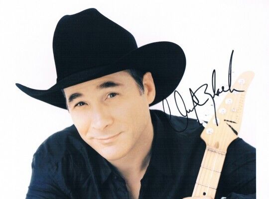 Clint Black genuine autograph 8x10