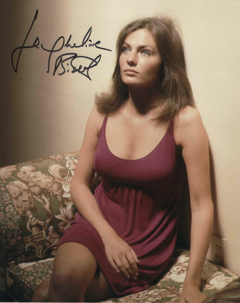 JACQUELINE BISSET SIGNED AUTOGRAPH 8X10 Photo Poster painting - HOT SEXY HOLLYWOOD ICON, AIRPORT