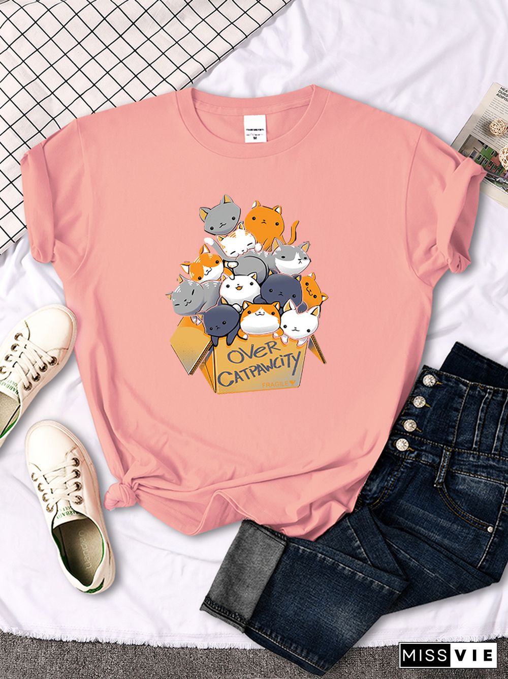 Womany Cats Gathered In The Printing Woman Tshirt Leisure Creativity T Shirt Summer Newtop Crewneck Breathable Woman T Shirts