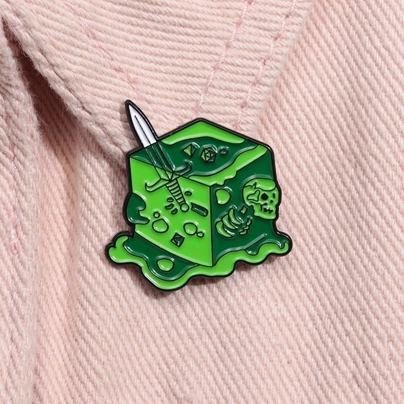 Cartoon Style Eye Wings Wine Glass Alloy Stoving Varnish Plating Unisex Brooches