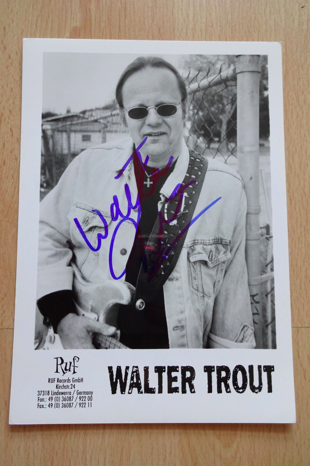 Walter Trout signed 5x7 inch press-Photo Poster painting autograph