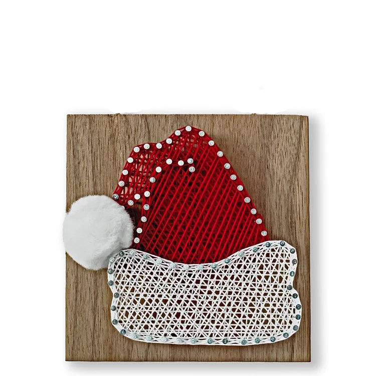 String Art - Christmas Hat