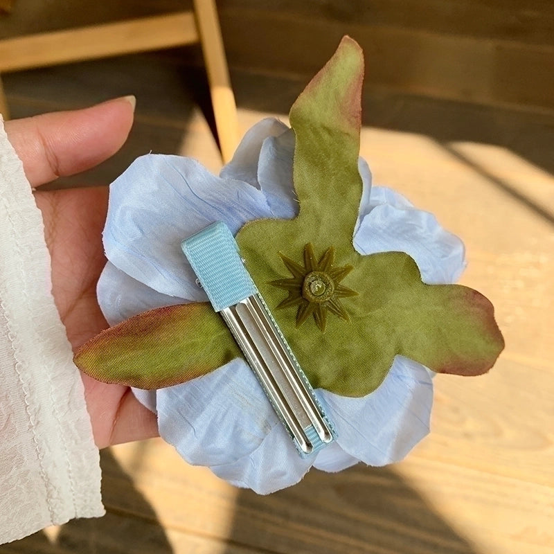 Women’s Cute Vacation Flower Plastic Hair Clip
