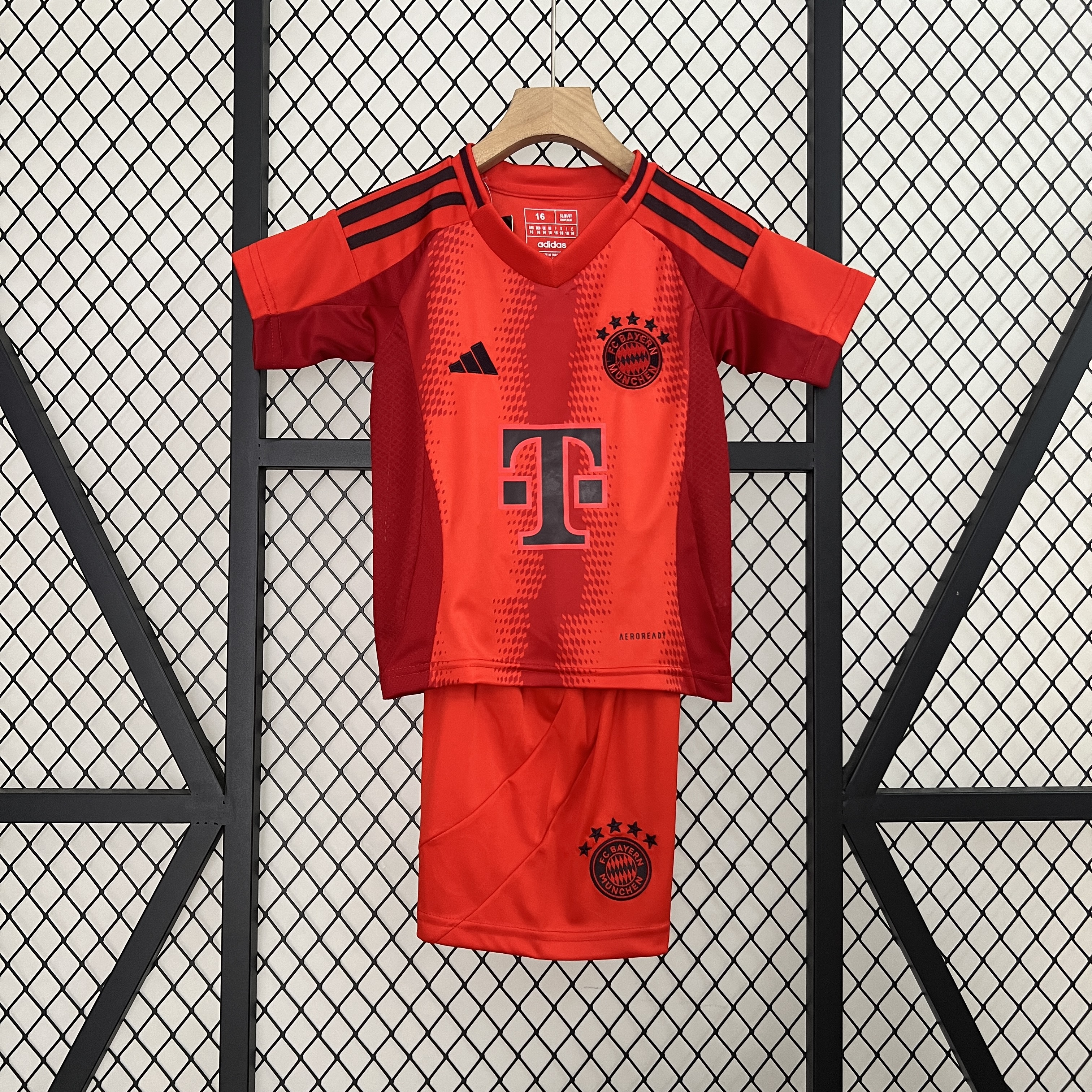 Bayern Munich 24-25 Home Kids Kit - Fans Version