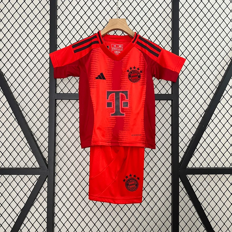 2024/25 FC Bayern Home Kids Apparel