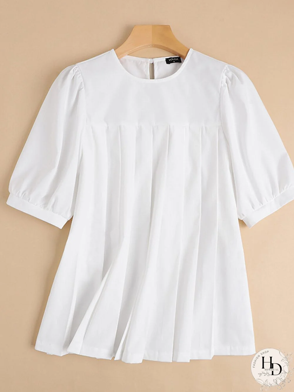 Half Sleeve Pleats Solid Leisure Round Neck Blouse