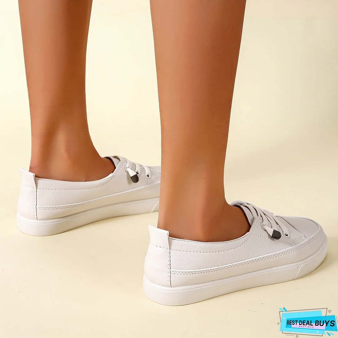 L&eacute;a | Slip-On Flat Skate Shoes