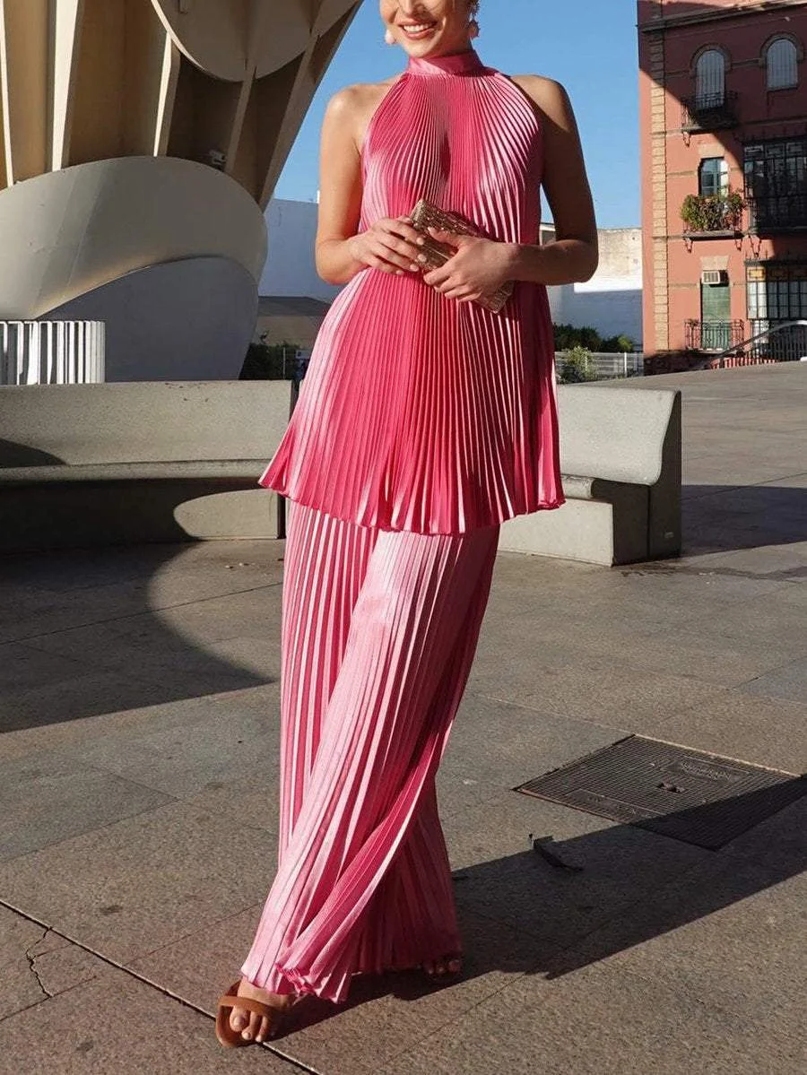 Solid color pleated two-piece suit