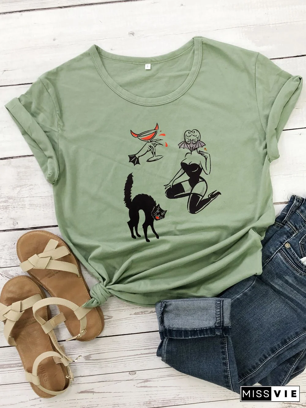 Colored BAT GHOUL RINGERGothic T-shirtWomen CottonFunnyStreetStyleGrungeGraphicCasual FashionUnisexTeeTopTshirt