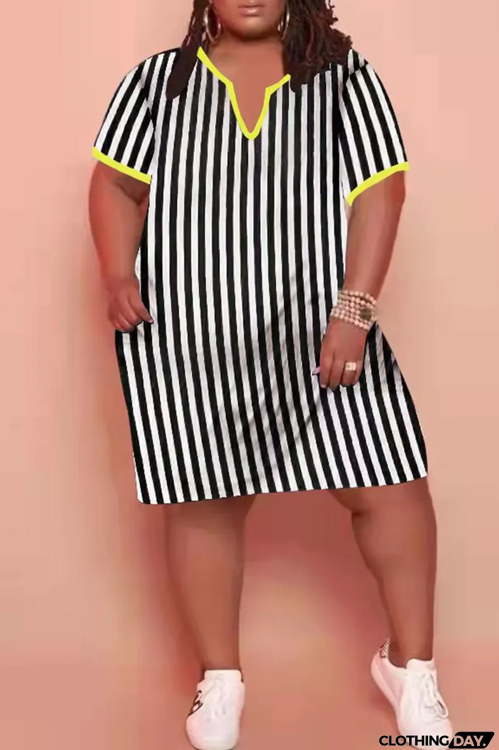 Light Blue Fashion Casual Plus Size Striped Print Split Joint V Neck Short Sleeve Dress