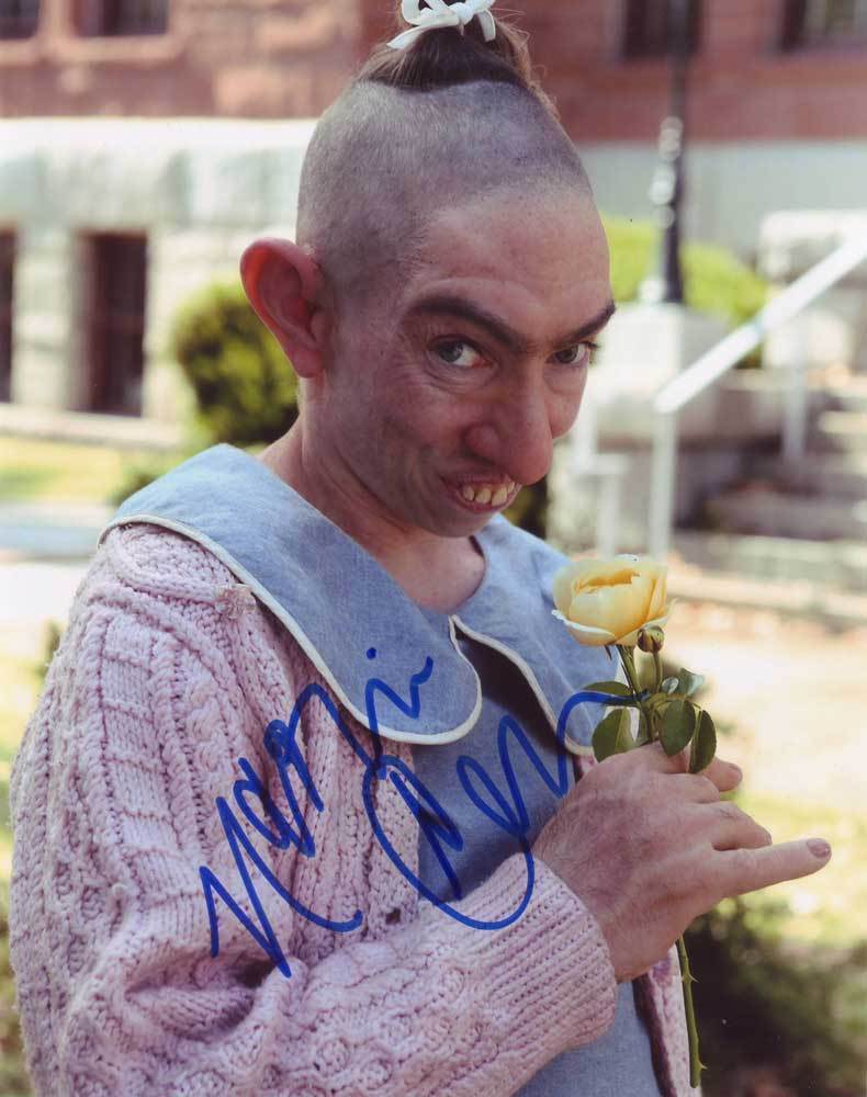 Naomi Grossman In-person AUTHENTIC Autographed Photo Poster painting AHS SHA #29850