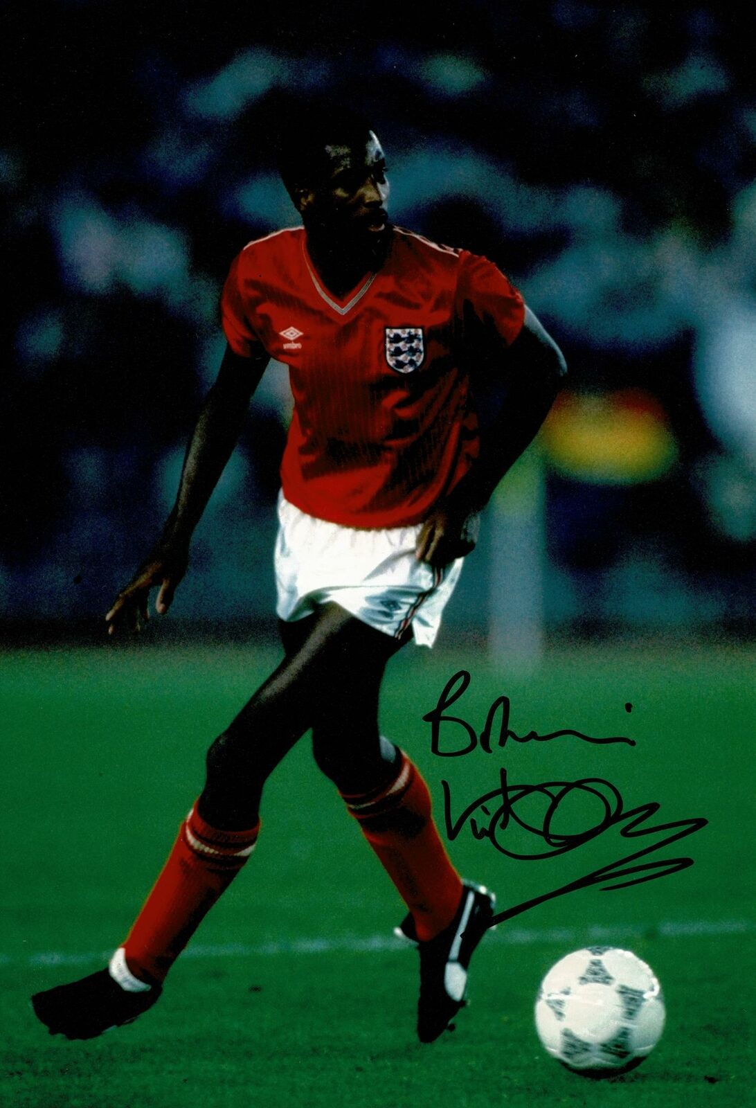 Viv Anderson SIGNED 12X8 Photo Poster painting Genuine Signature AFTAL COA (9030)