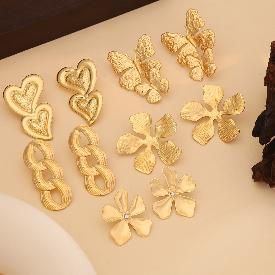 Exaggerated Flower Heart Earrings Personalized Stainless Steel Butterfly Earrings E592