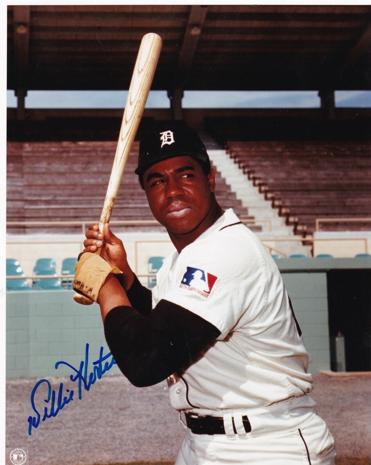 WILLIE HORTON DETROIT TIGERS ACTION SIGNED 8x10